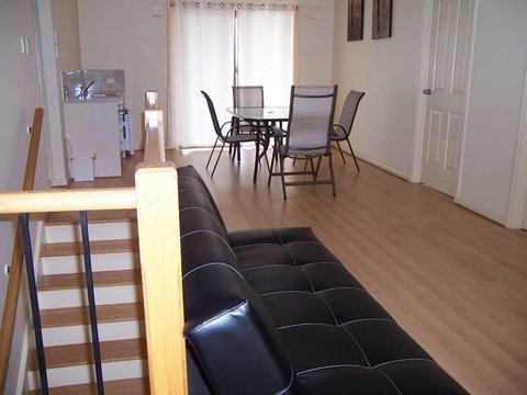 Relax On Par - E Caravan Parks 7