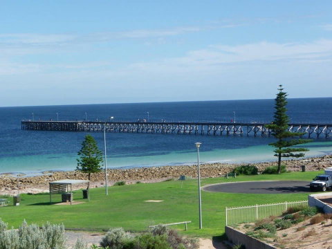 Relax On Par - E Caravan Parks 2