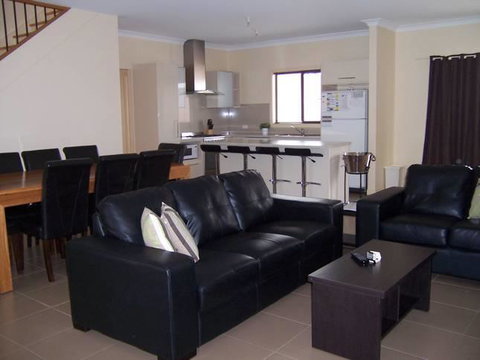 Relax On Par - E Caravan Parks 8
