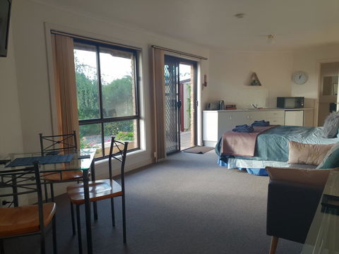 Barossa Valley Studio - E Caravan Parks 13