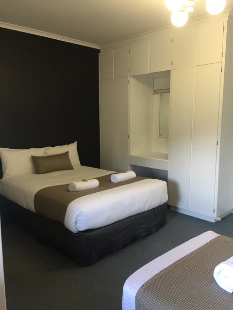 Port Pirie Accommodation And Apartments - E Caravan Parks 18
