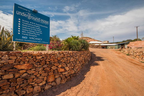 The Underground Motel - E Caravan Parks 24