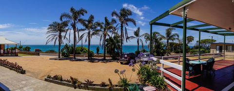 Kangaroo Island Seaview Motel - E Caravan Parks 0