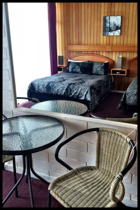 Kangaroo Island Seaview Motel - E Caravan Parks 22