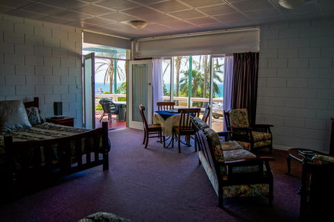 Kangaroo Island Seaview Motel - E Caravan Parks 33