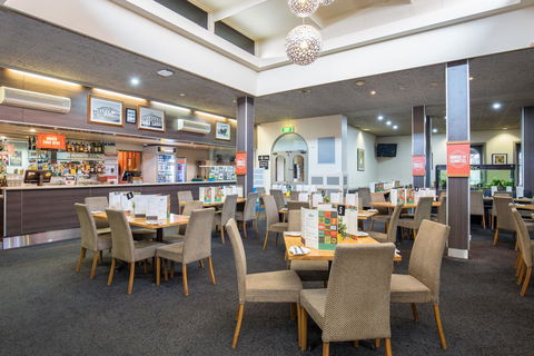 Nightcap At Federal Hotel Mt Gambier - E Caravan Parks 15