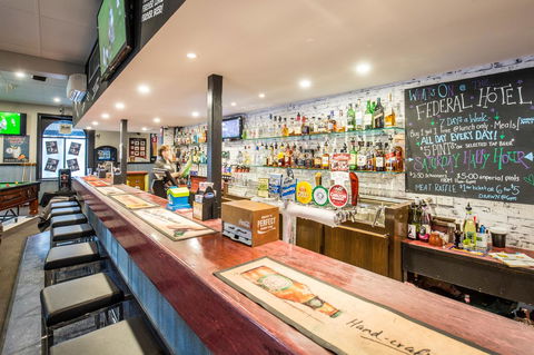Nightcap At Federal Hotel Mt Gambier - E Caravan Parks 6