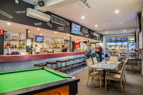 Nightcap At Federal Hotel Mt Gambier - E Caravan Parks 9