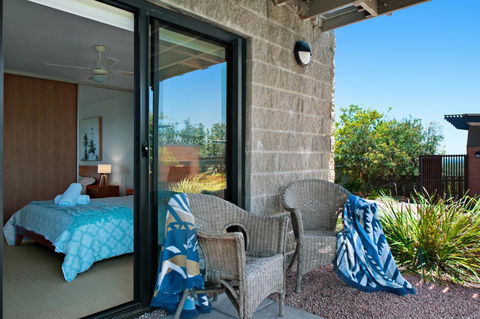 One Mile Retreat - E Caravan Parks 8