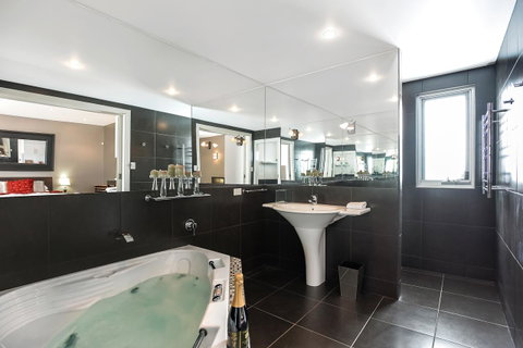 Esplanade Escape - E Caravan Parks 7
