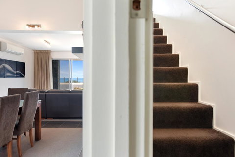 Esplanade Escape - E Caravan Parks 19