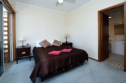 Barmera Lake Resort Motel - E Caravan Parks 19