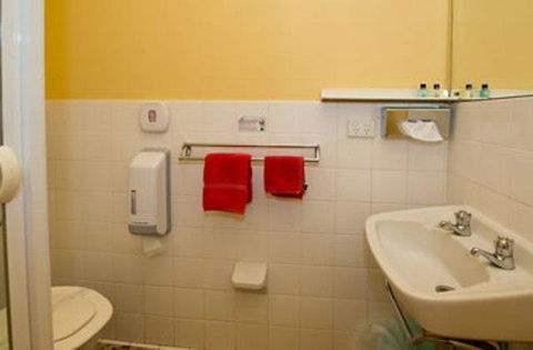 Barmera Lake Resort Motel - E Caravan Parks 14