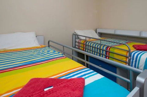 Barmera Lake Resort Motel - E Caravan Parks 21