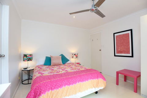 Red Door - E Caravan Parks 9