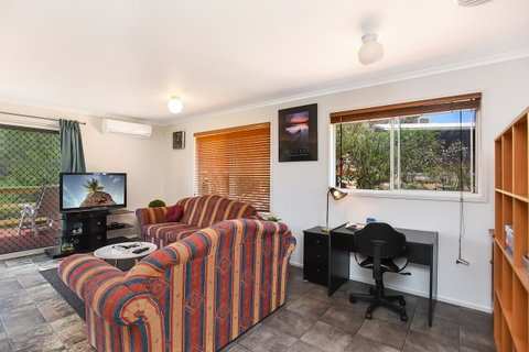 Casa Capri - Aldinga Beach - C21 SouthCoast Holidays - E Caravan Parks 3