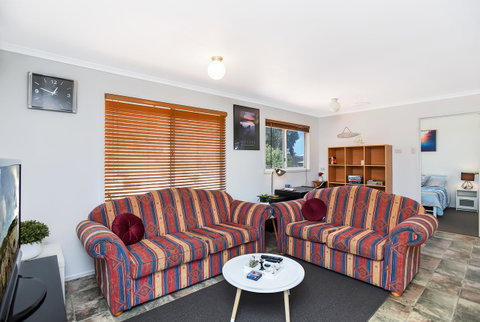 Casa Capri - Aldinga Beach - C21 SouthCoast Holidays - E Caravan Parks 2
