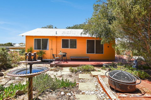 Casa Capri - Aldinga Beach - C21 SouthCoast Holidays - E Caravan Parks 10