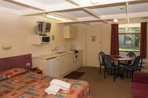 Kalganyi Holiday Park - E Caravan Parks 29