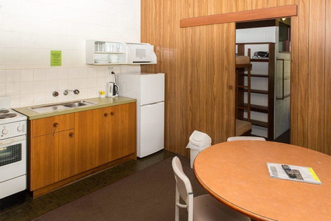 Kalganyi Holiday Park - E Caravan Parks 7