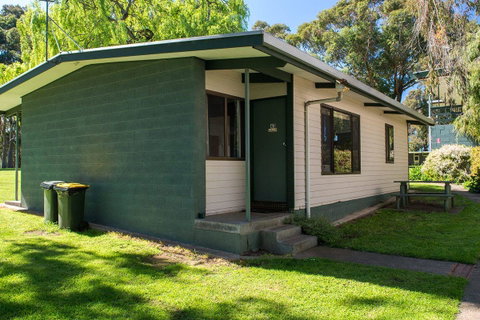 Kalganyi Holiday Park - E Caravan Parks 8