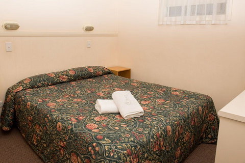 Kalganyi Holiday Park - E Caravan Parks 17