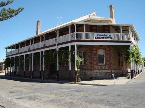 Sonbern Lodge Motel - E Caravan Parks 0