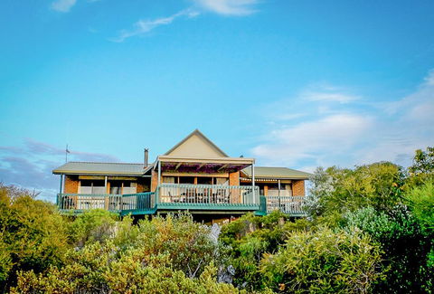 Seacroft - E Caravan Parks 0