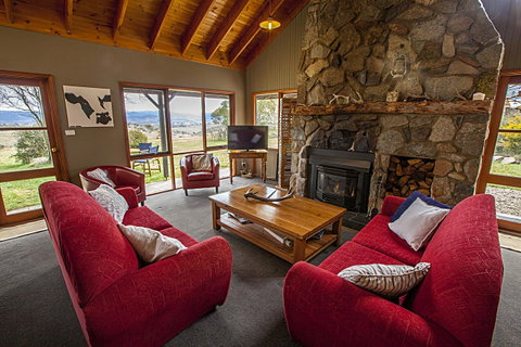 Eagles Range - E Caravan Parks 4