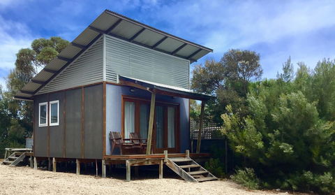 SeaLaVie - E Caravan Parks 29