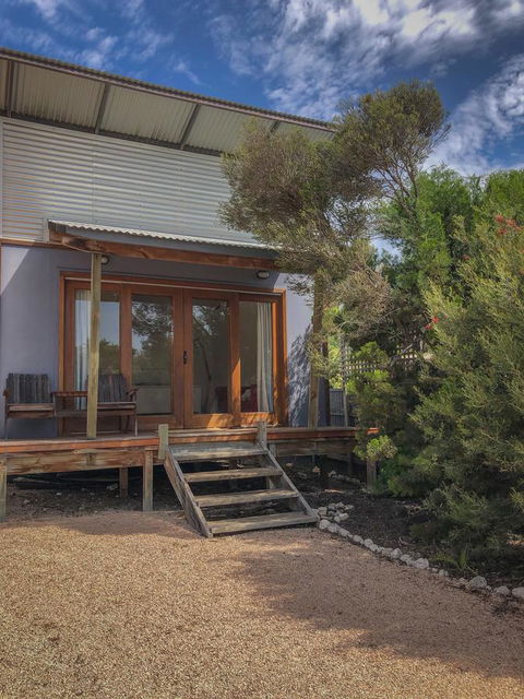 SeaLaVie - E Caravan Parks 30