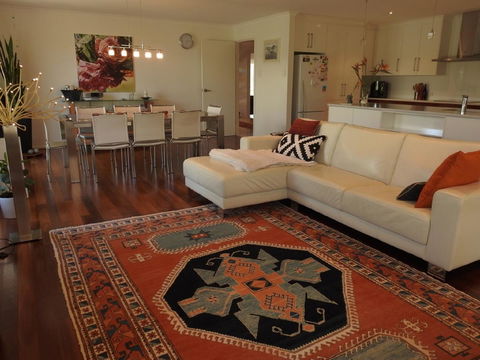 Sanctuary In The Valley - E Caravan Parks 20