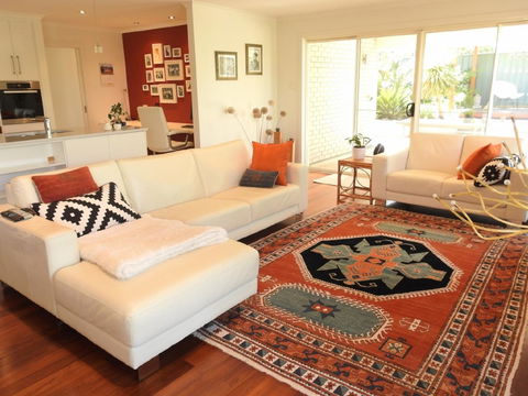 Sanctuary In The Valley - E Caravan Parks 0