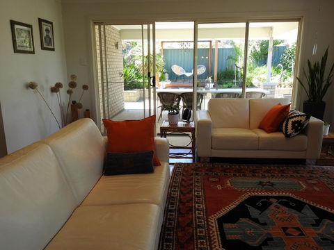 Sanctuary In The Valley - E Caravan Parks 18