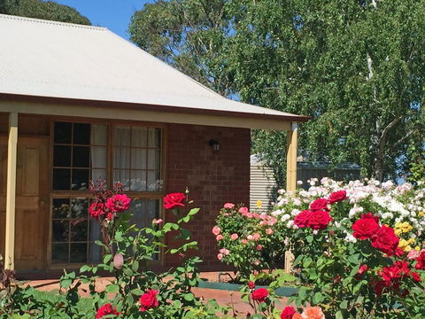 Coonawarra Place Motor Inn - E Caravan Parks 35