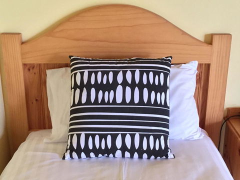 Coonawarra Place Motor Inn - E Caravan Parks 37