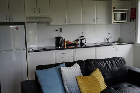 Beltana Villas - E Caravan Parks 6