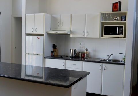 Beltana Villas - E Caravan Parks 25