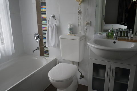 Beltana Villas - E Caravan Parks 29