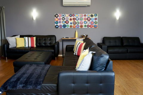 Beltana Villas - E Caravan Parks 11