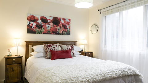 One Tree Bed And Breakfast - E Caravan Parks 2
