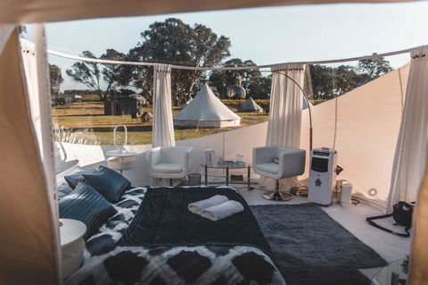 Coonawarra Bubble Tents - E Caravan Parks 11