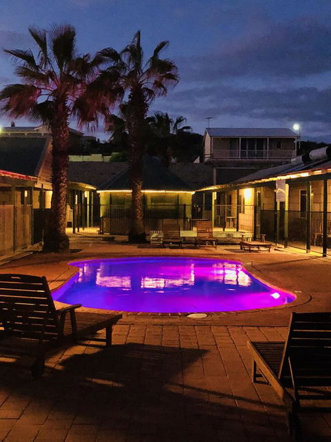 Bay Lodge - E Caravan Parks 33
