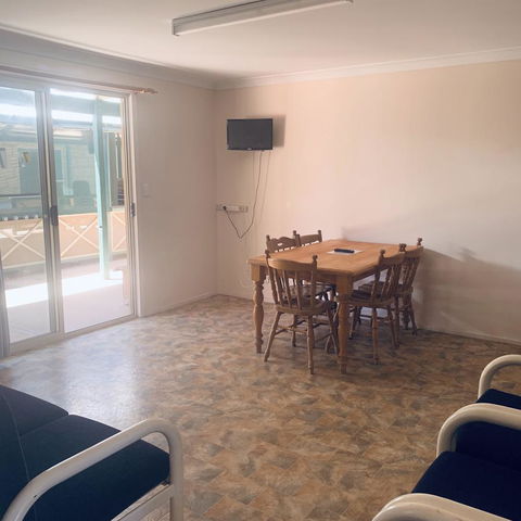 Bay Lodge - E Caravan Parks 24