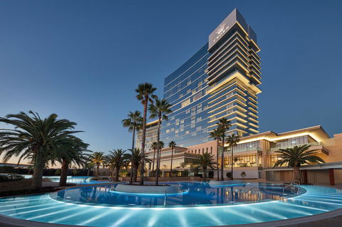 Crown Towers Perth - E Caravan Parks 0