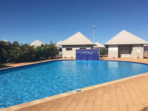 Escape 2 Exmouth - E Caravan Parks 0