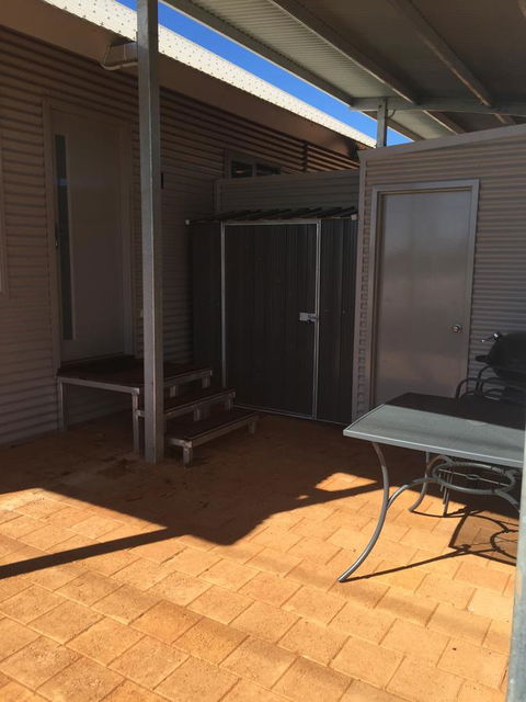 Escape 2 Exmouth - E Caravan Parks 13