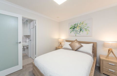 Yaran Suites - E Caravan Parks 17