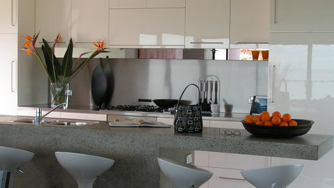 The Roozen Residence - E Caravan Parks 5