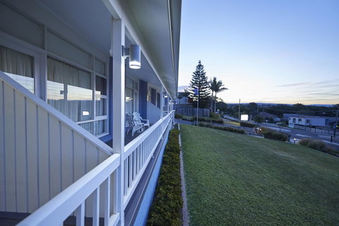 Harbour View Apartments - E Caravan Parks 19